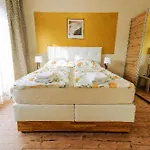 Stockers Kleines Dorfhotel 4* Deutsch Goritz