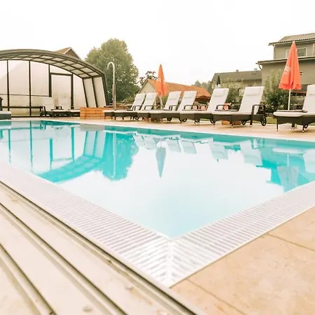 Stockers Kleines Dorfhotel *