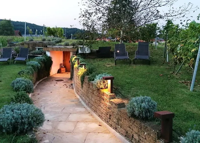 Stockers Kleines Dorfhotel Gasthof 4*