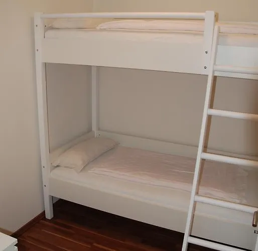 Stockers Kleines Dorfhotel Deutsch Goritz